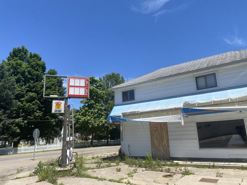 Pleasant Lake Trading Co. - July 2022 Photo (newer photo)